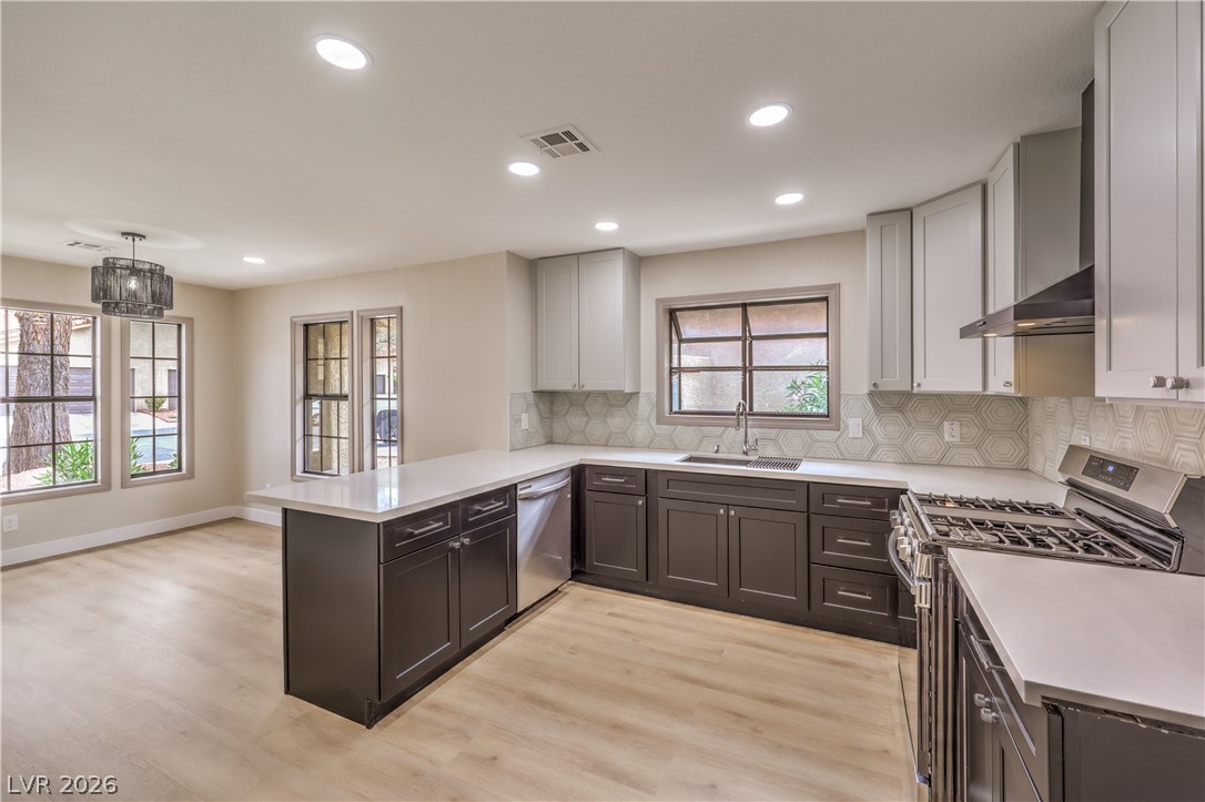 7812 Canoe Lane Las Vegas NV 89145