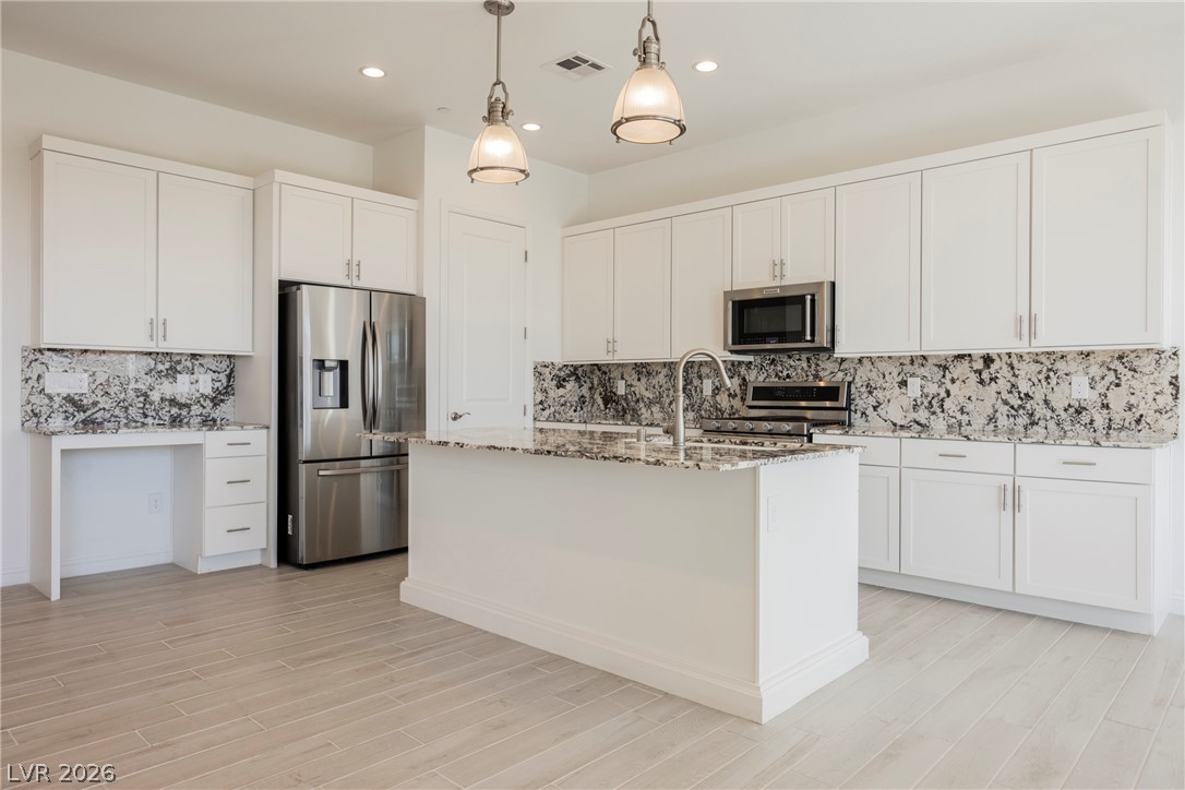 9016 Skye Treeline Street Las Vegas NV 89166
