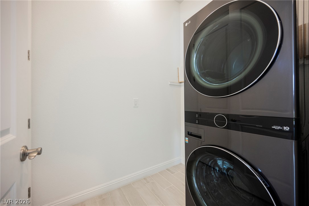 9016 Skye Treeline Street Las Vegas NV 89166