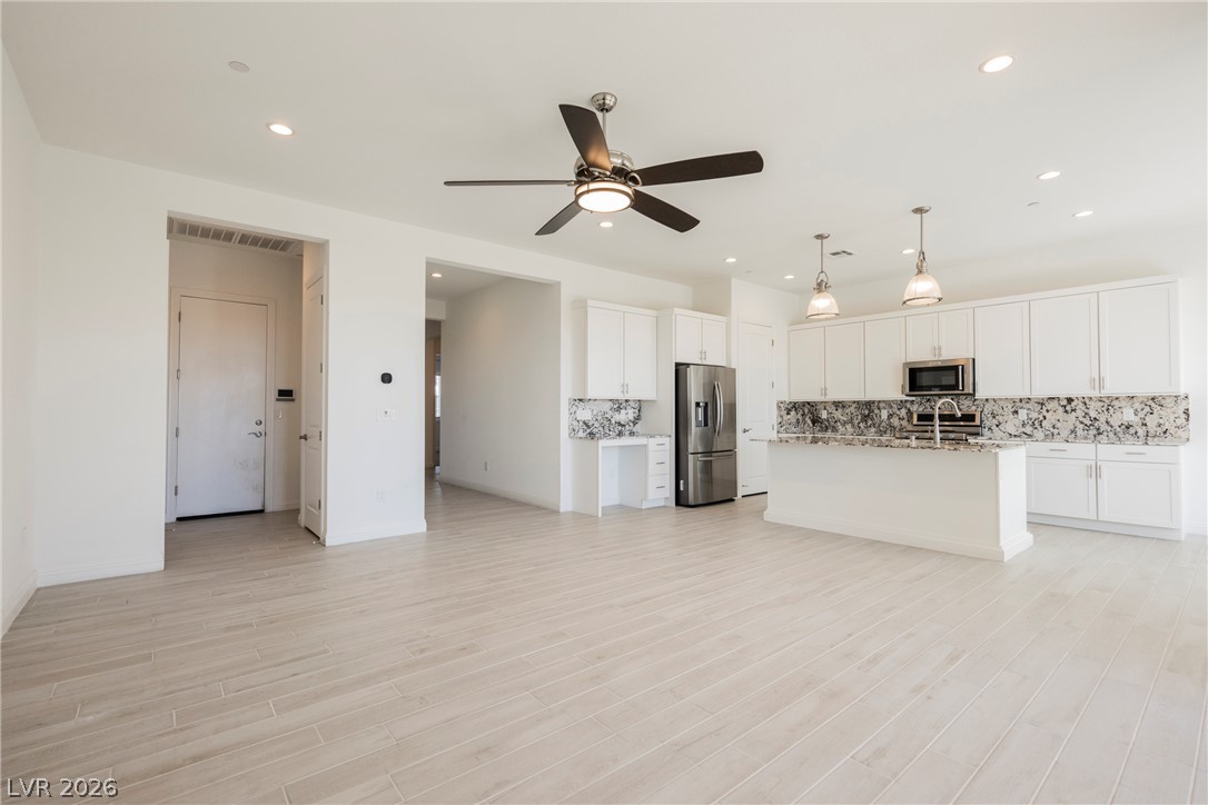 9016 Skye Treeline Street Las Vegas NV 89166