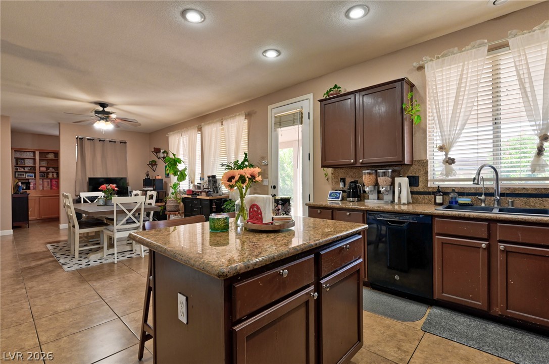 4925 Whisper Lake Avenue Las Vegas NV 89131