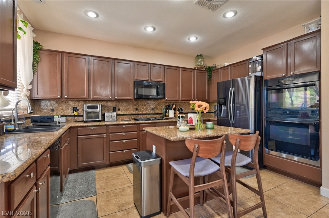 4925 Whisper Lake Avenue Las Vegas NV 89131