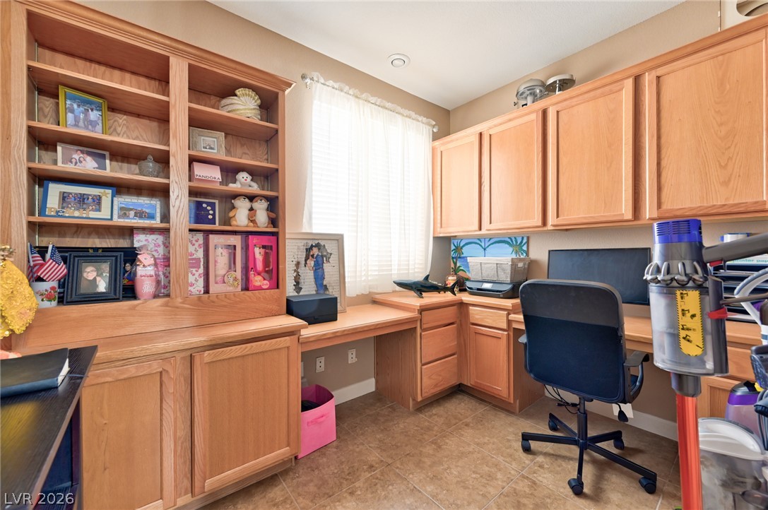 4925 Whisper Lake Avenue Las Vegas NV 89131