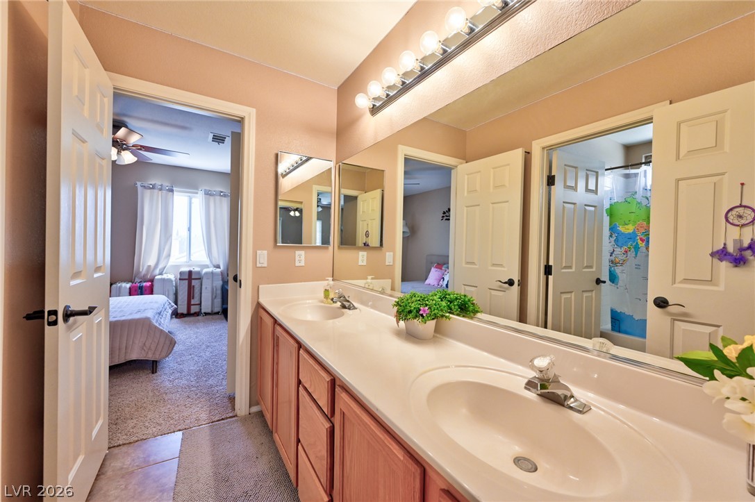 4925 Whisper Lake Avenue Las Vegas NV 89131