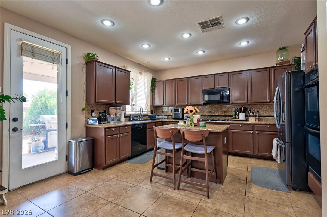 4925 Whisper Lake Avenue Las Vegas NV 89131