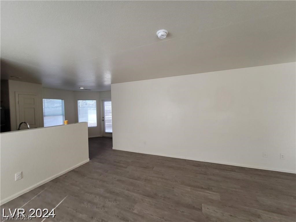 2711 Morning Break Court Las Vegas NV 89142