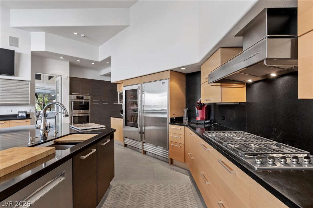 65 West Ventana Canyon Drive Las Vegas NV 89113