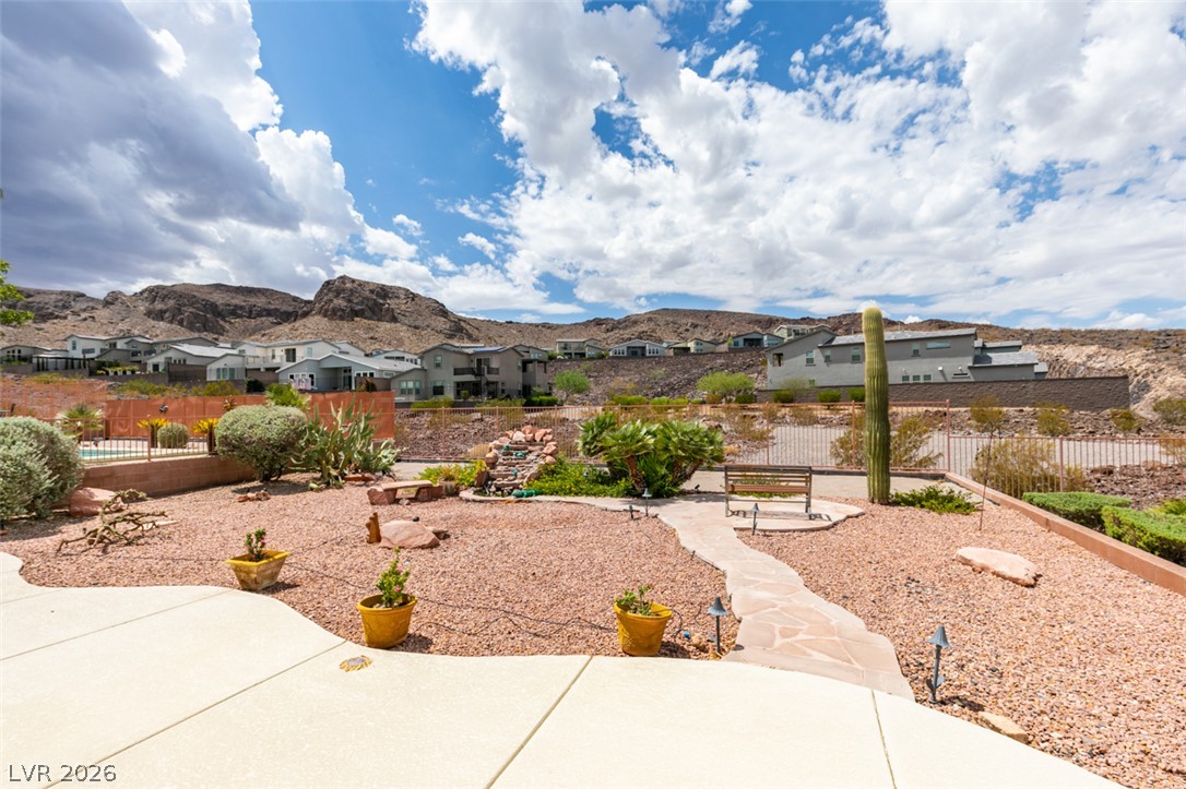 2087 King Mesa Drive Henderson NV 89012