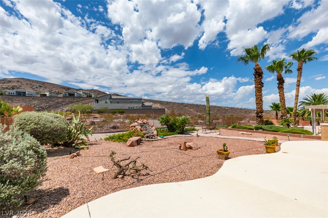 2087 King Mesa Drive Henderson NV 89012