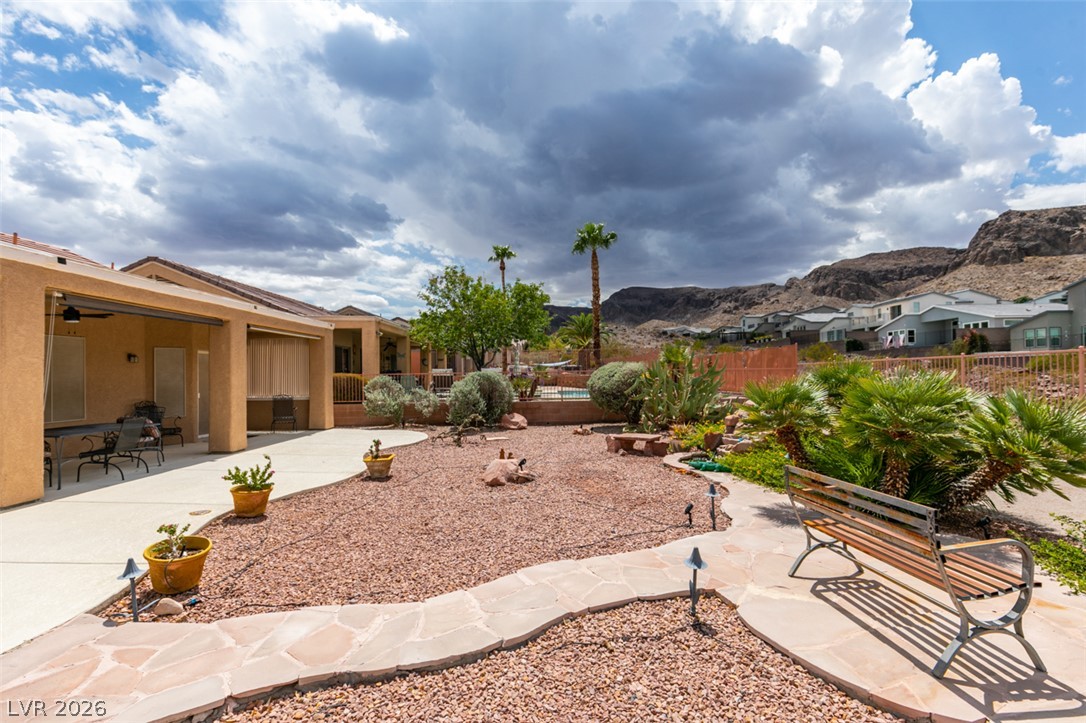 2087 King Mesa Drive Henderson NV 89012