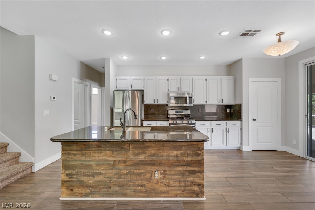 1040 Royal Skyline Street Henderson NV 89002