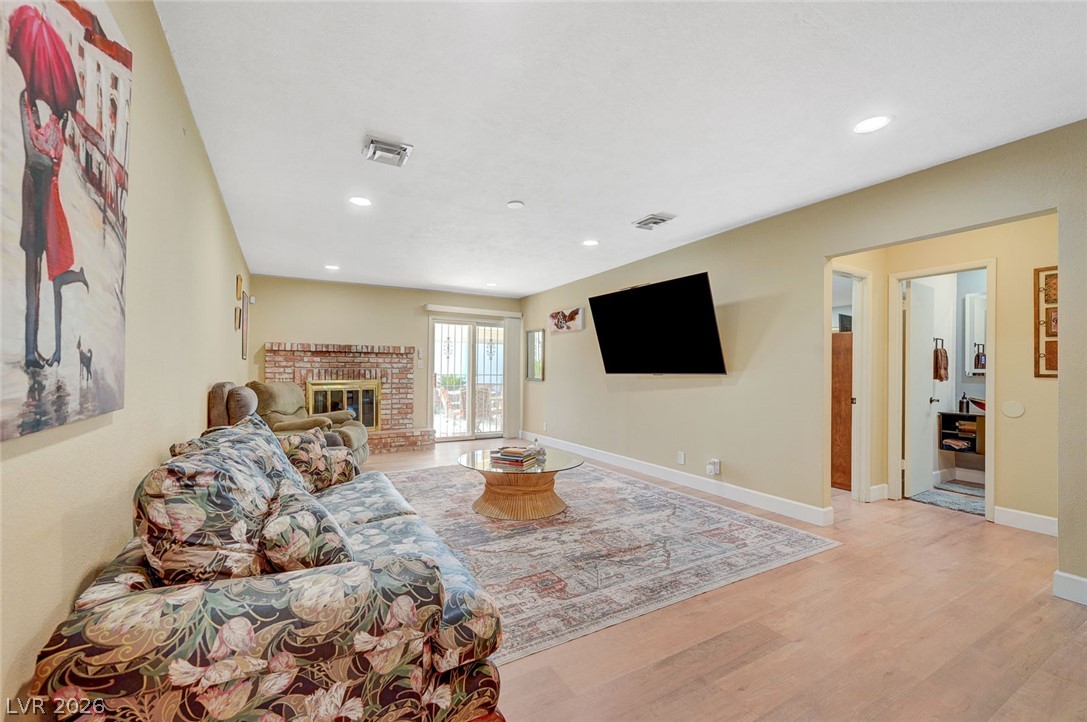 3645 Monte Verde Street Las Vegas NV 89121
