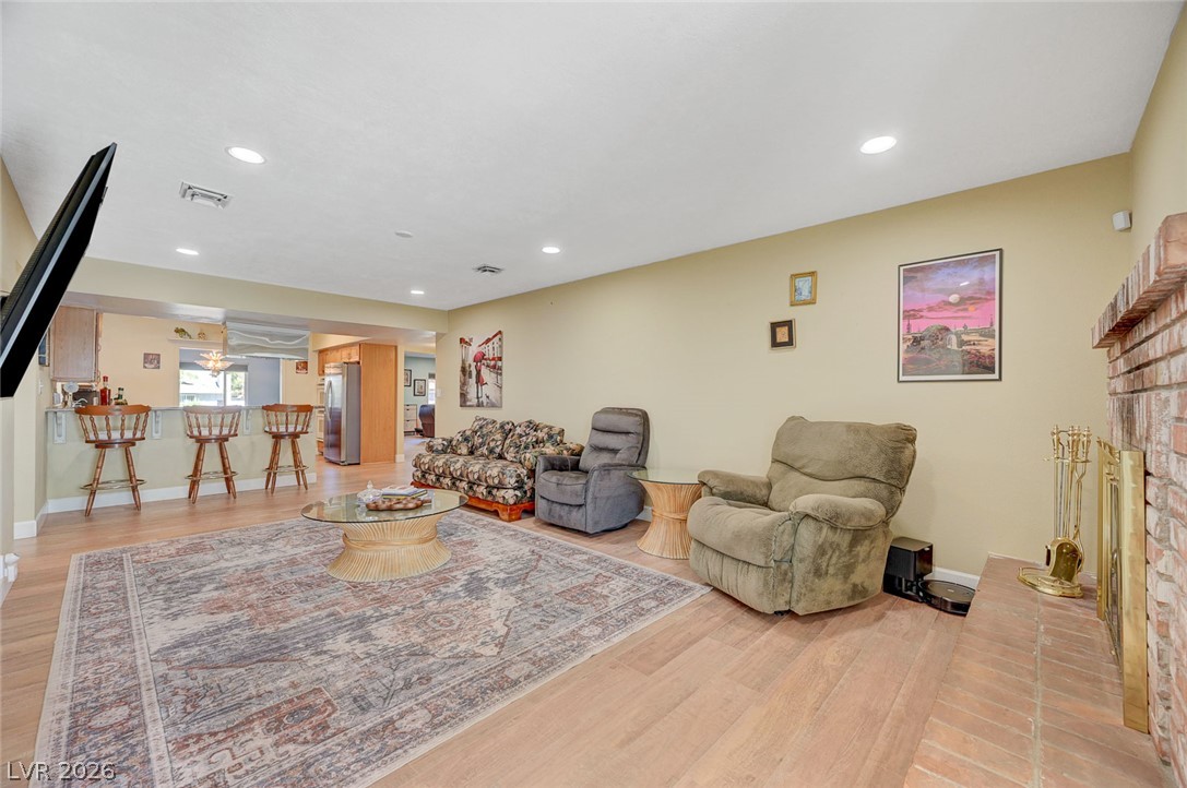 3645 Monte Verde Street Las Vegas NV 89121