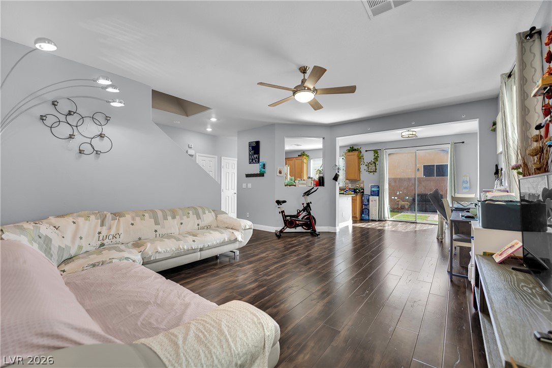 6450 Lovett Canyon Street Las Vegas NV 89148