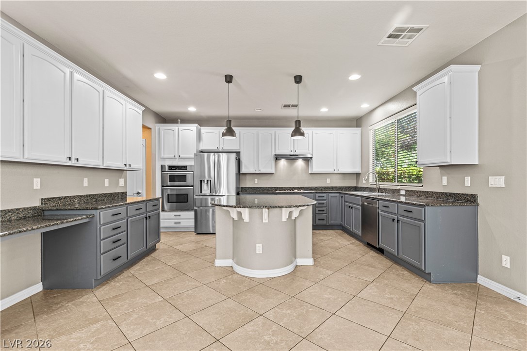 8220 Chimney Bluffs Street North Las Vegas NV 89085