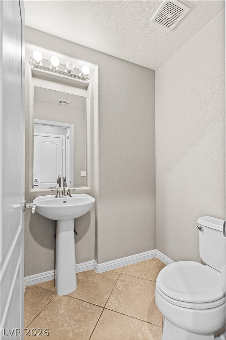 8220 Chimney Bluffs Street North Las Vegas NV 89085