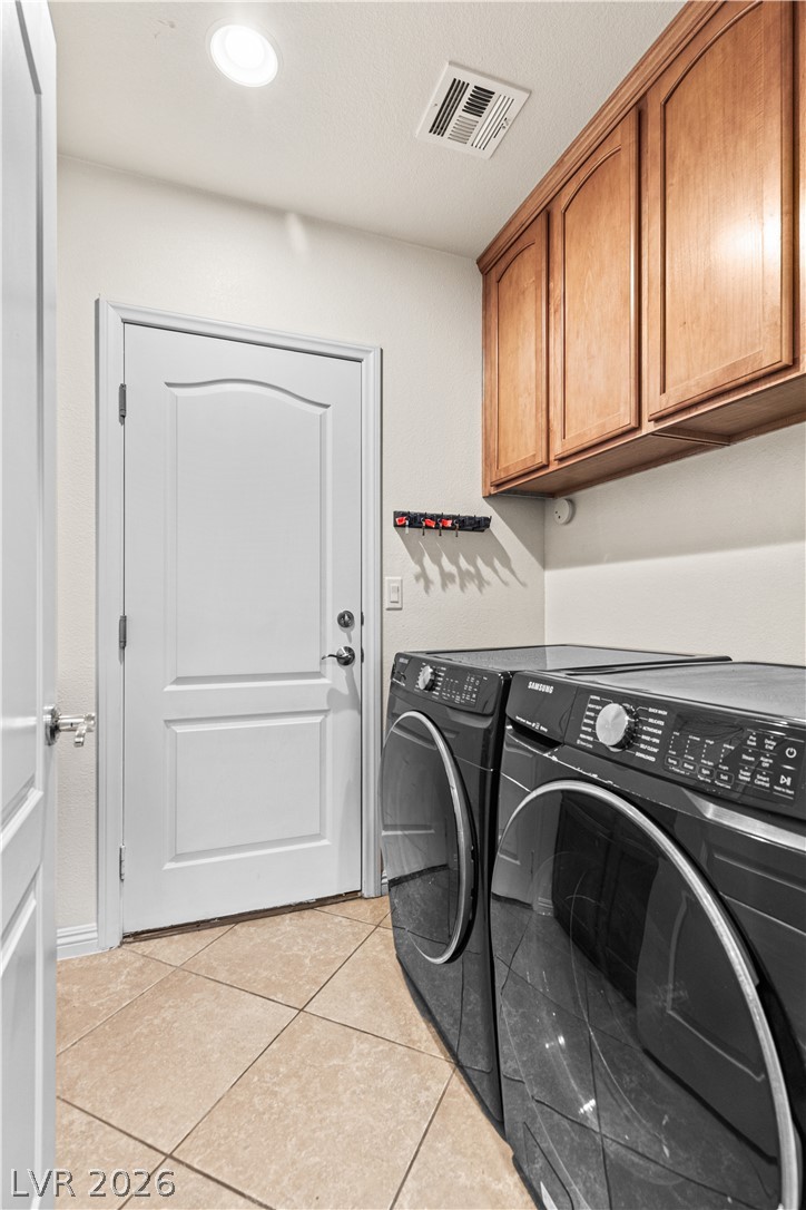 8220 Chimney Bluffs Street North Las Vegas NV 89085