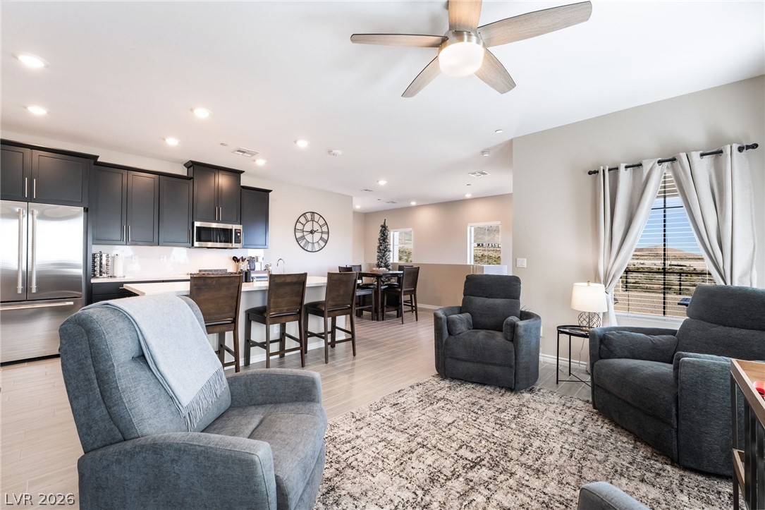 600 North Carriage Hill Drive 2161 Las Vegas NV 89138