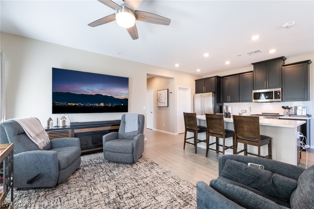 600 North Carriage Hill Drive 2161 Las Vegas NV 89138