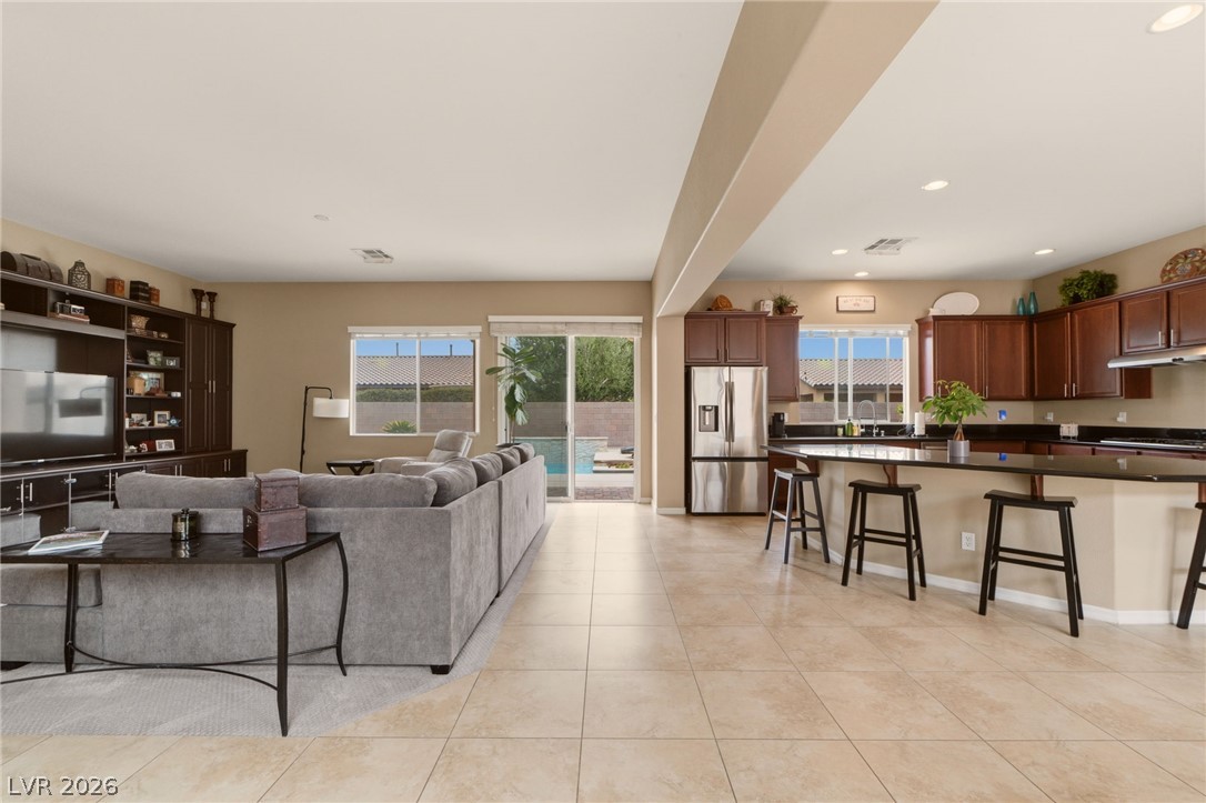 8622 Amber Autumn Street Las Vegas NV 89131