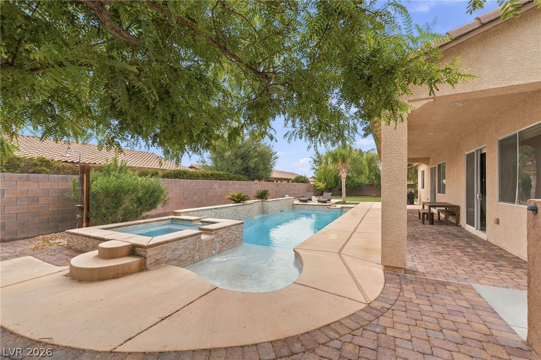 8622 Amber Autumn Street Las Vegas NV 89131