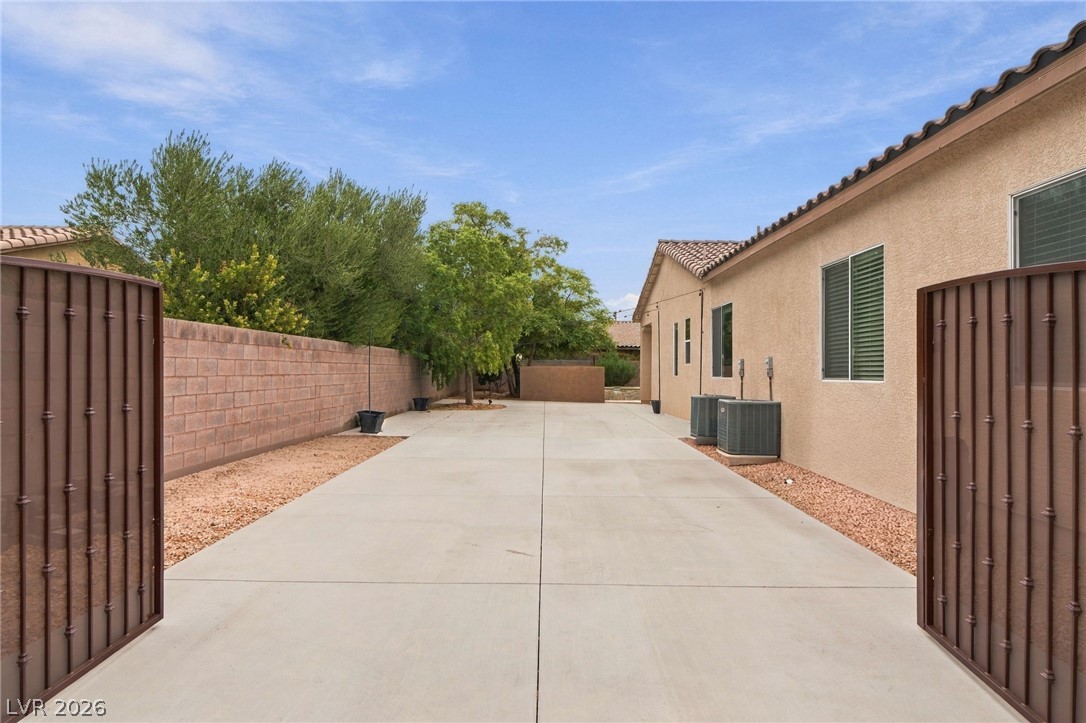 8622 Amber Autumn Street Las Vegas NV 89131