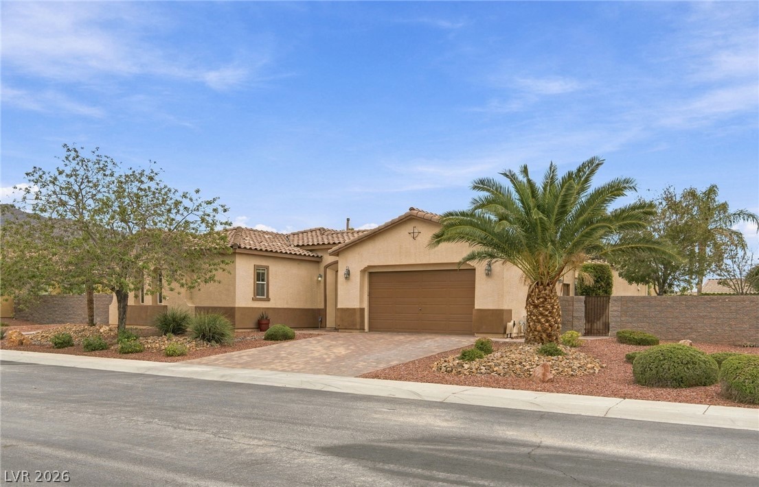 8622 Amber Autumn Street Las Vegas NV 89131