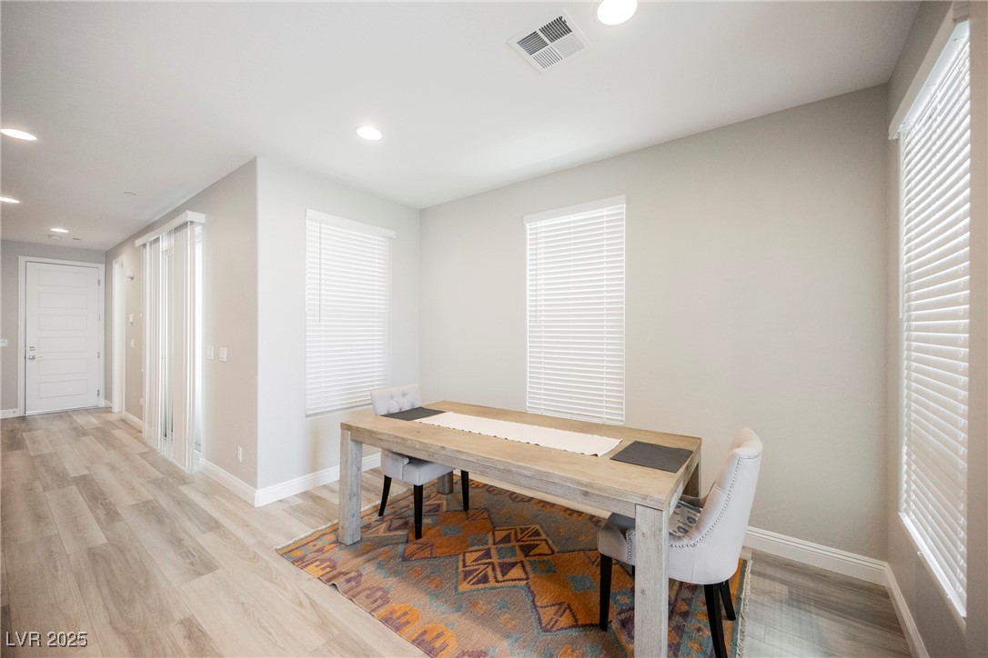 11676 Hamilton Lake Avenue Las Vegas NV 89138