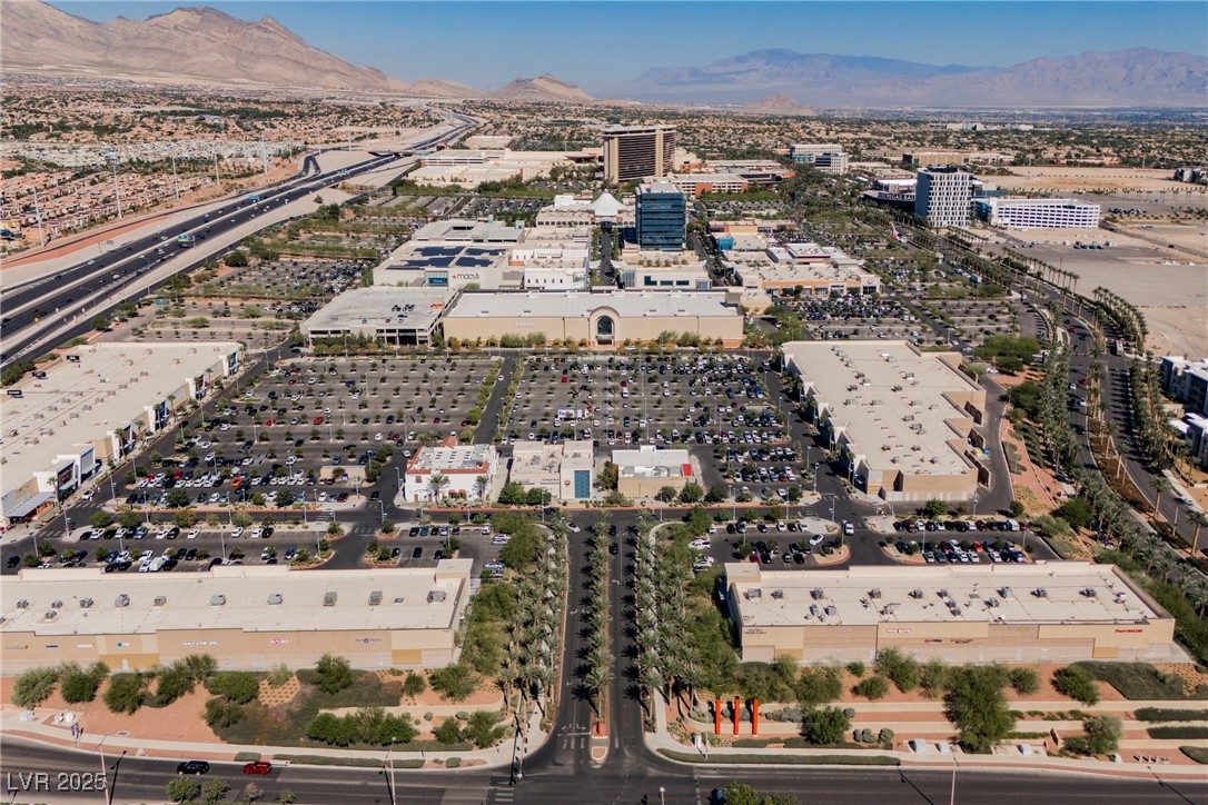 11676 Hamilton Lake Avenue Las Vegas NV 89138