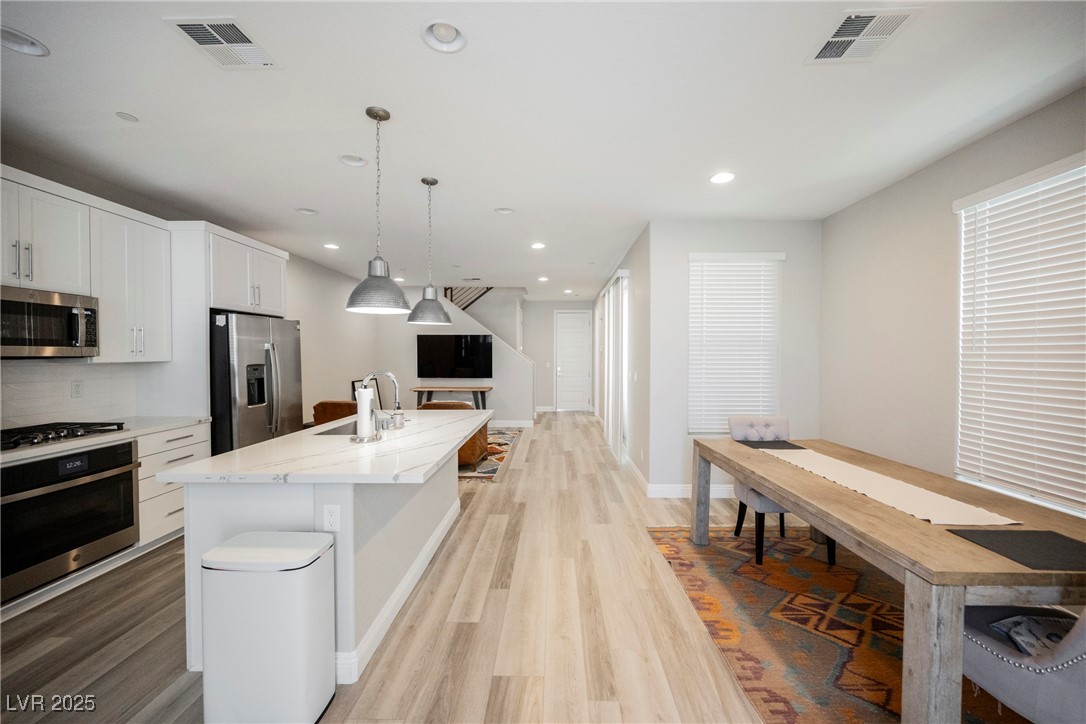 11676 Hamilton Lake Avenue Las Vegas NV 89138
