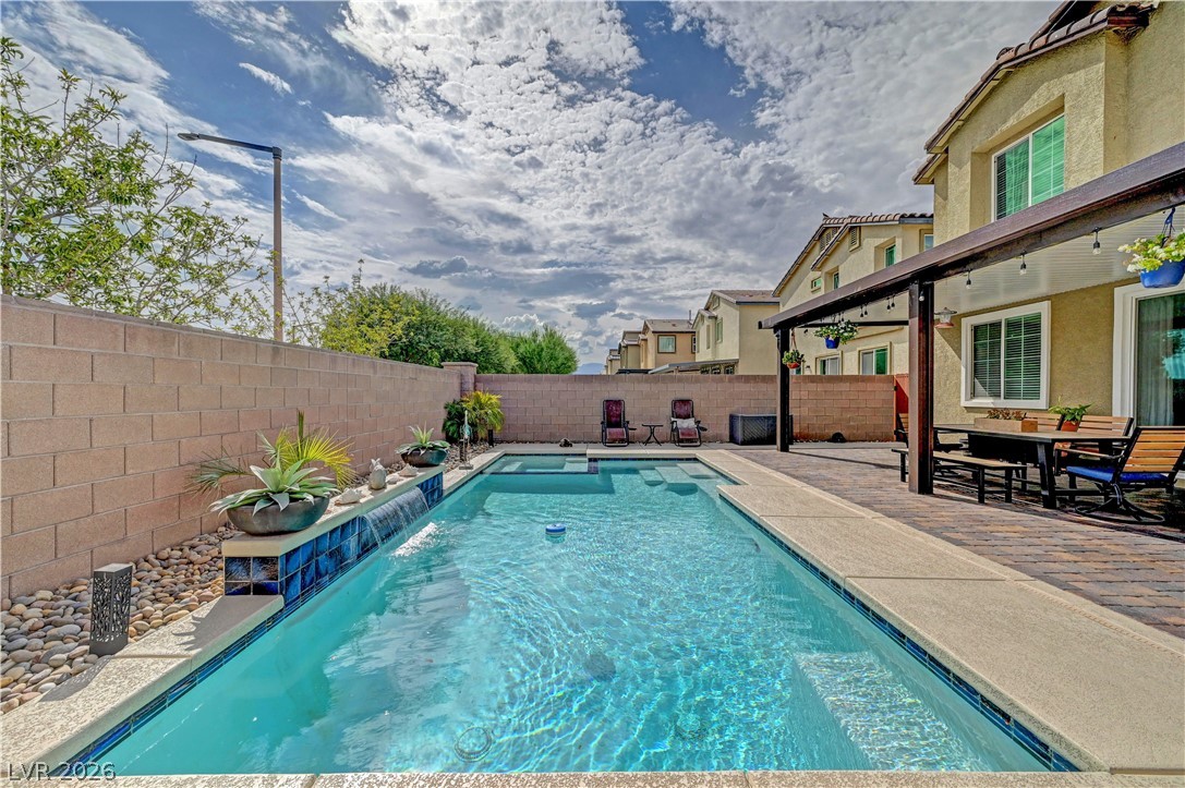 4439 Stardusk Falls Avenue North Las Vegas NV 89084