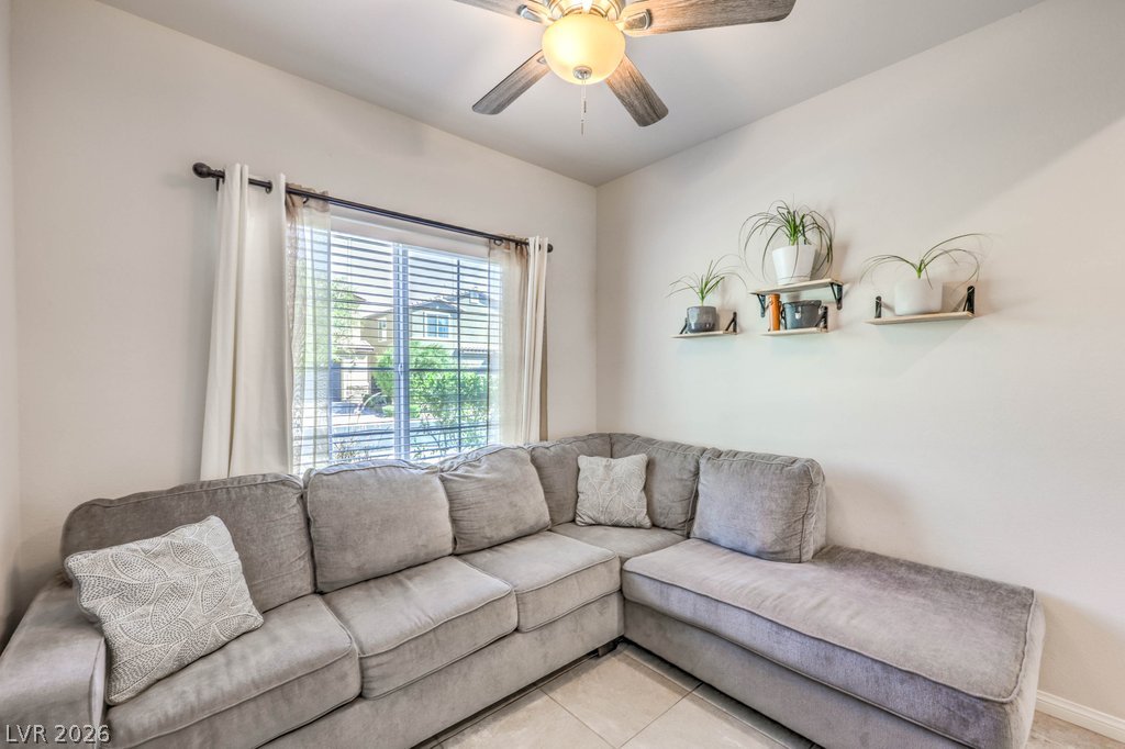 7223 Glimmer Point Street North Las Vegas NV 89084