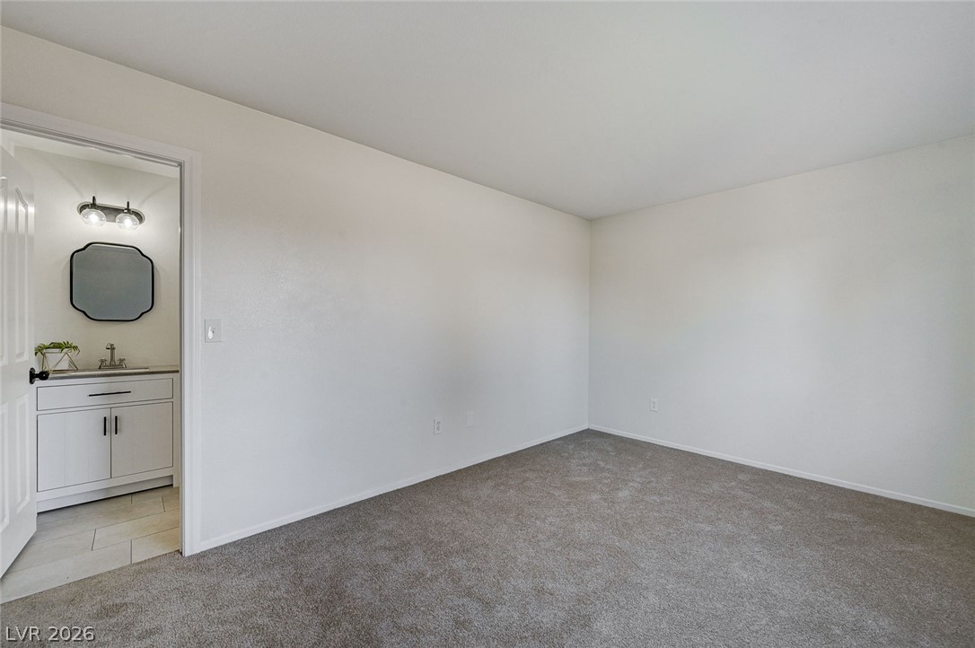 7648 Catalina Harbor Street Las Vegas NV 89131