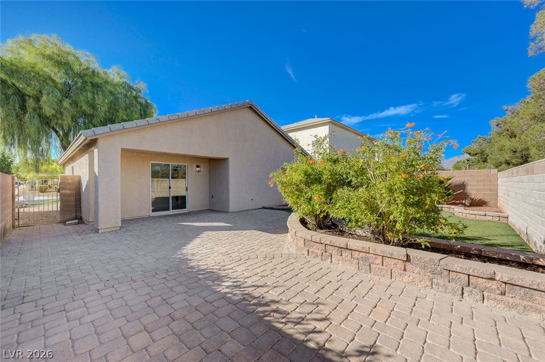 7648 Catalina Harbor Street Las Vegas NV 89131