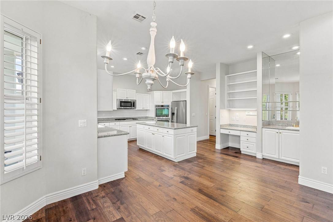 8901 Robinson Ridge Drive Las Vegas NV 89117