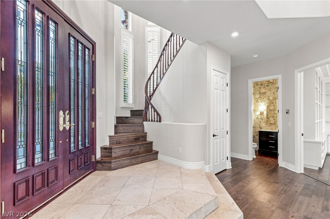 8901 Robinson Ridge Drive Las Vegas NV 89117