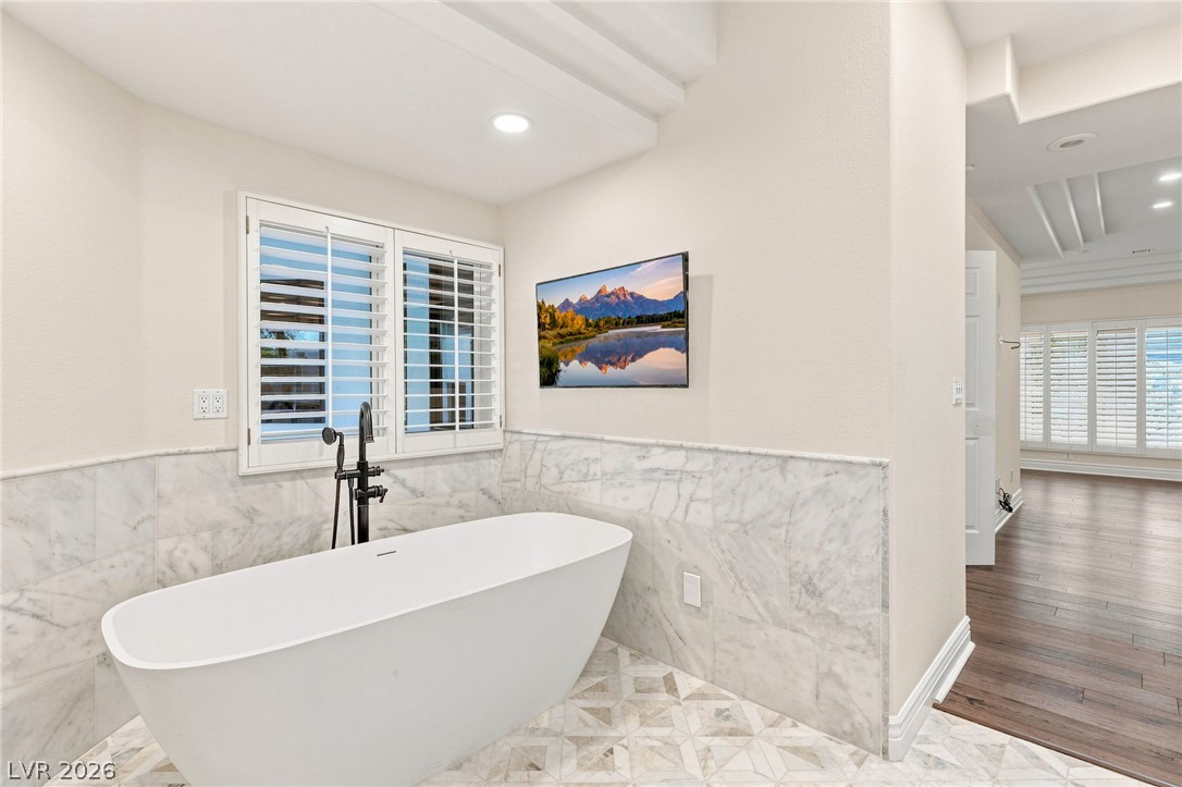 8901 Robinson Ridge Drive Las Vegas NV 89117