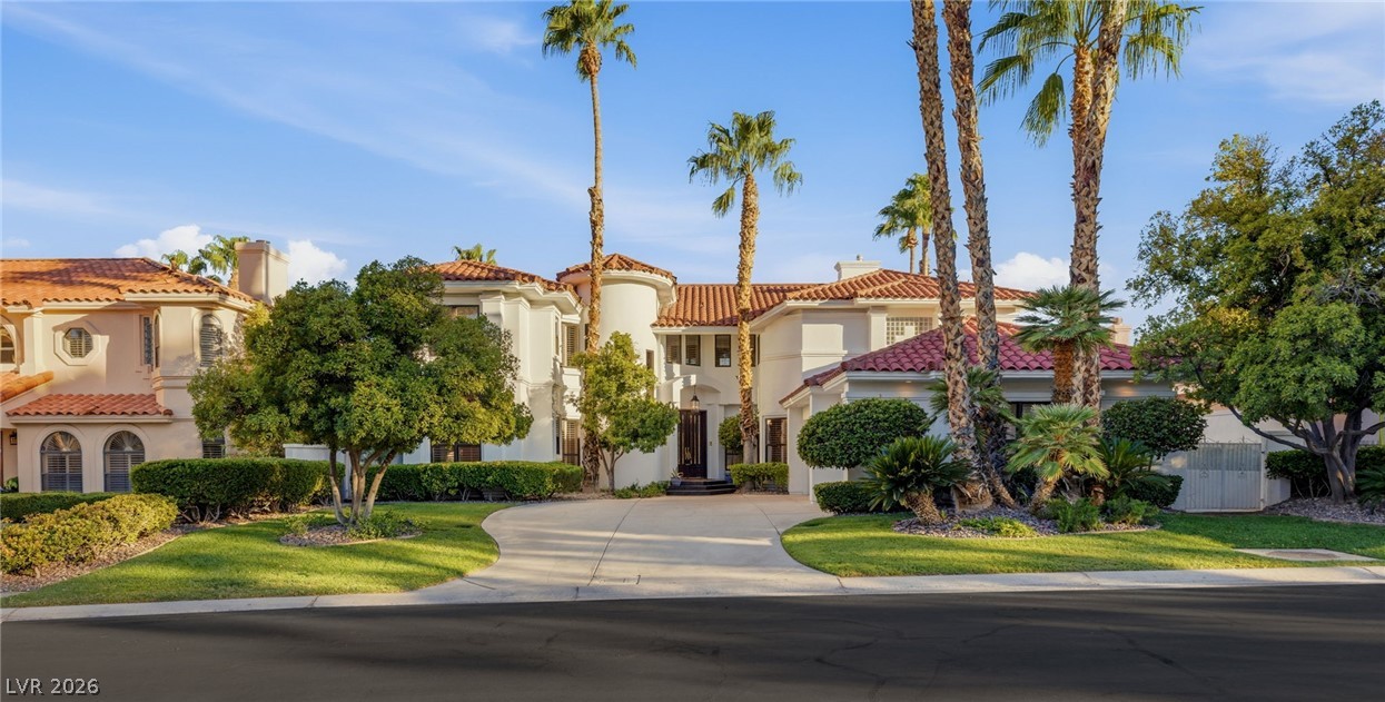 8901 Robinson Ridge Drive Las Vegas NV 89117