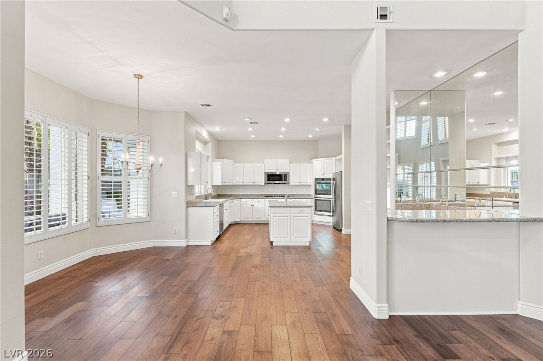 8901 Robinson Ridge Drive Las Vegas NV 89117