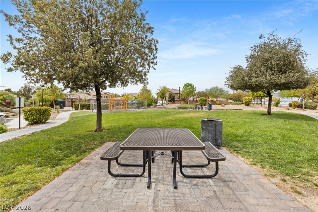 9221 Valley Betica Avenue Las Vegas NV 89148