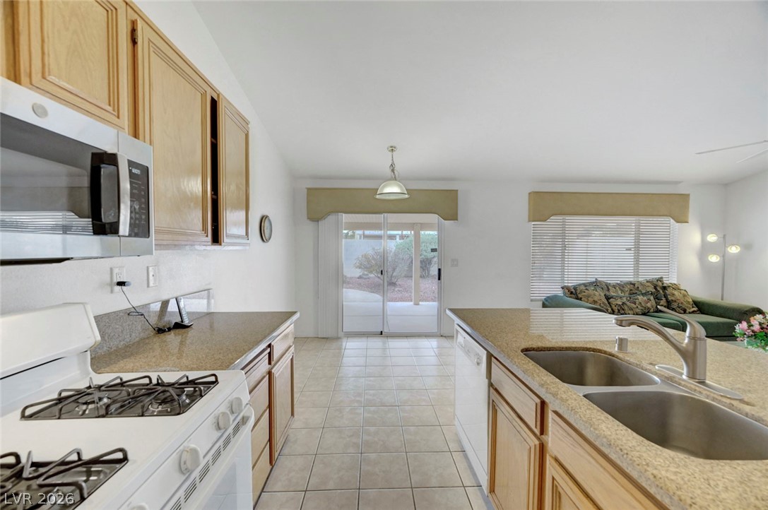 6073 Shadow Oak Drive North Las Vegas NV 89031