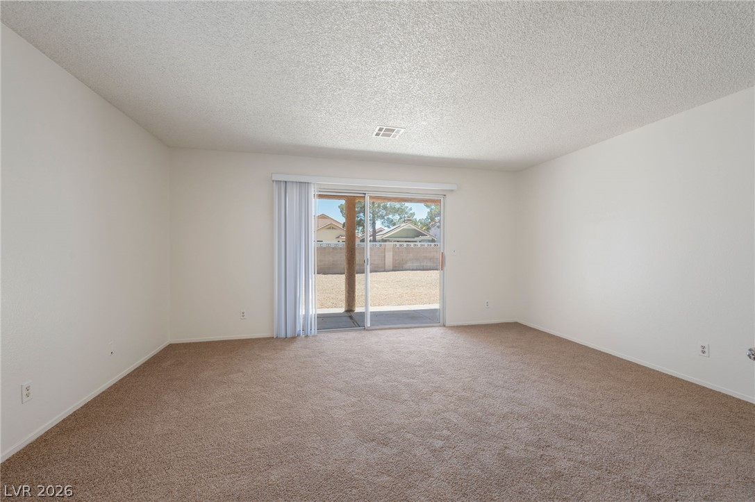 6421 Chippindale Lane Las Vegas NV 89108