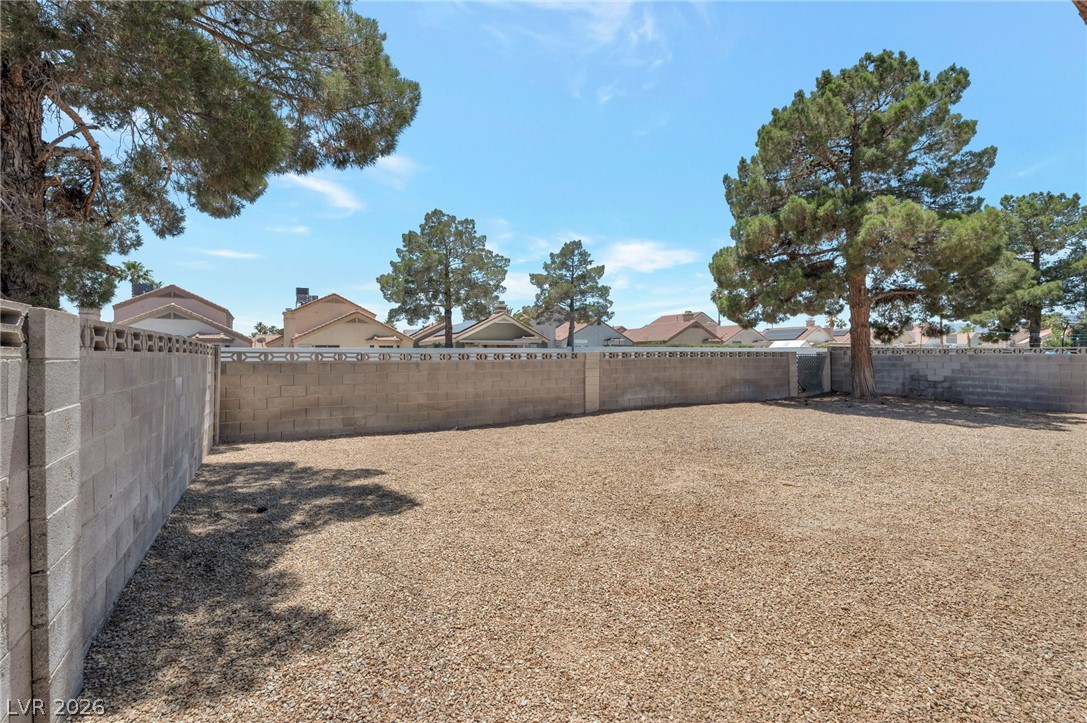 6421 Chippindale Lane Las Vegas NV 89108