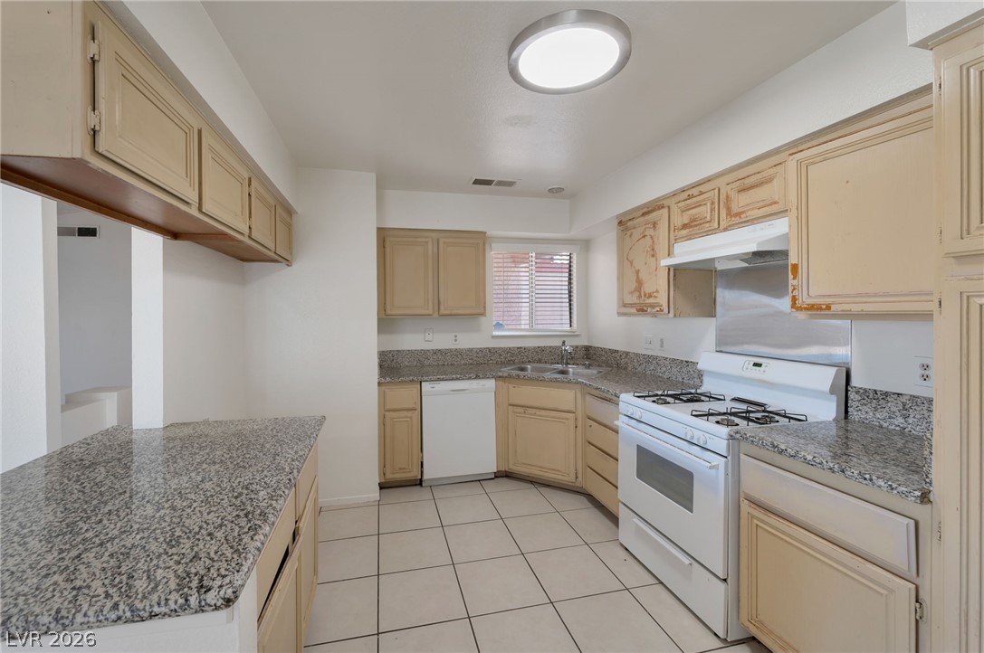 6421 Chippindale Lane Las Vegas NV 89108