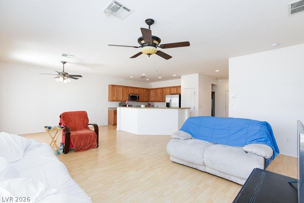 7716 Homing Pigeon Street North Las Vegas NV 89084