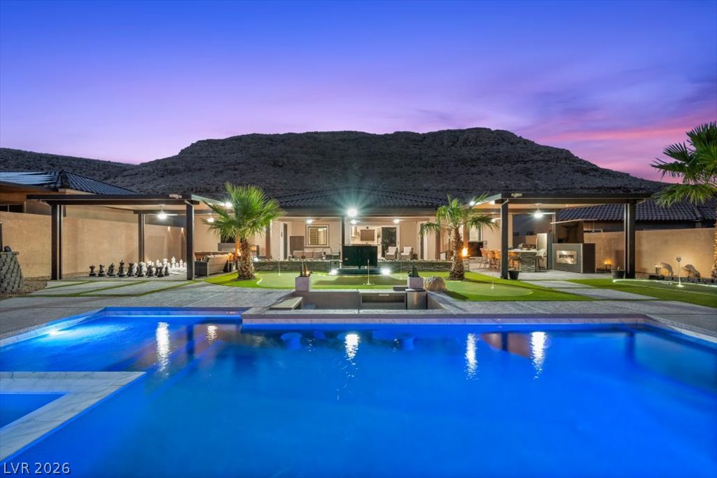 11272 Roman Helmet Street Las Vegas NV 89141