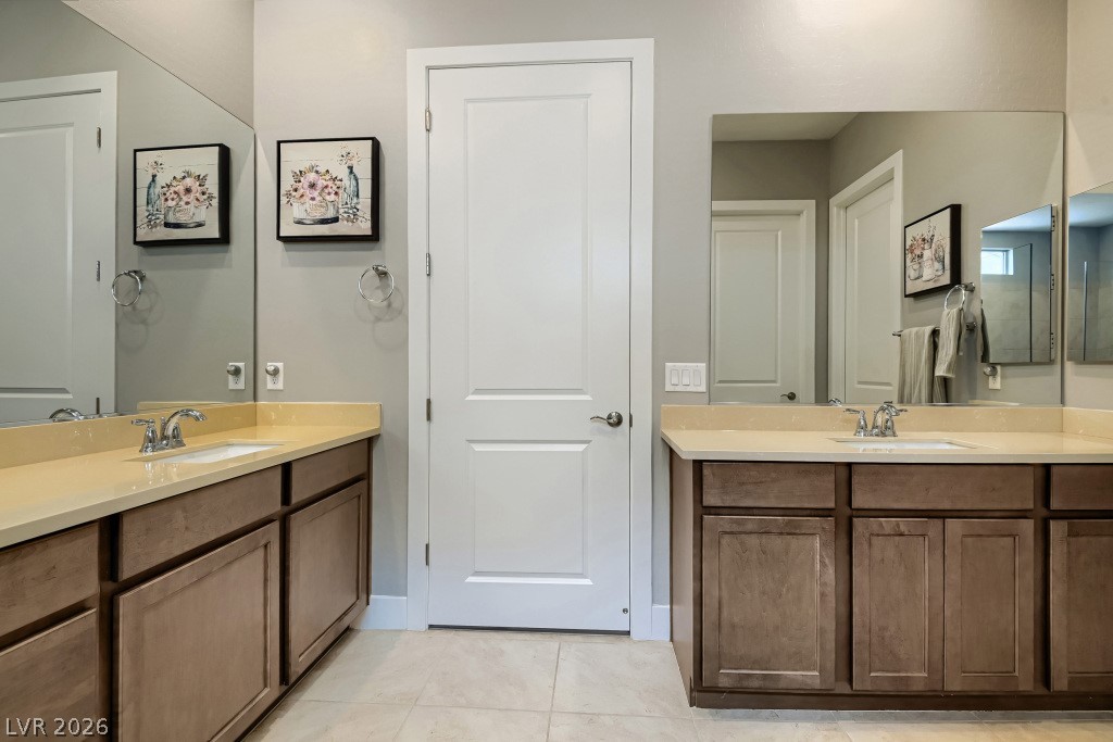 52 Thorn Creek Street Henderson NV 89011
