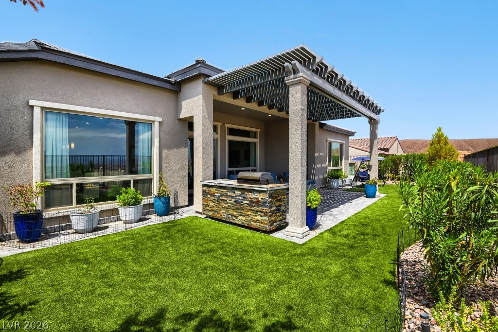 52 Thorn Creek Street Henderson NV 89011