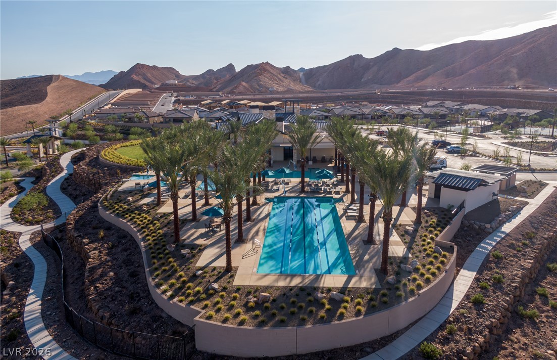 52 Thorn Creek Street Henderson NV 89011