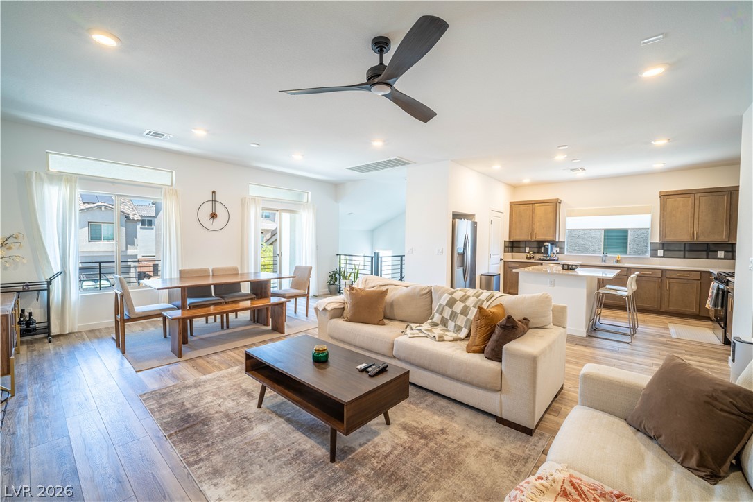 5867 Gossamer Stone Court Las Vegas NV 89141